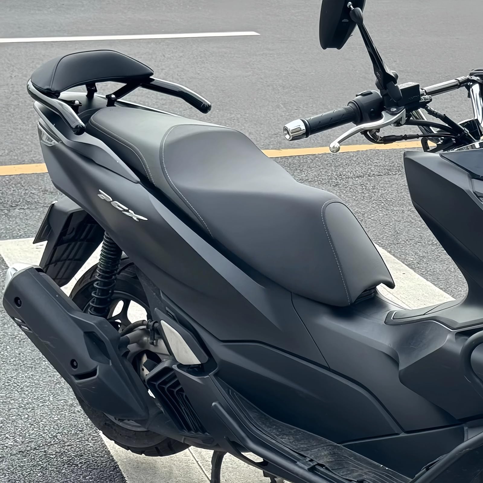 PCX バックレスト JF56 JF81 Amazon | Kemy's タンデムバックレストPCX125(JK05/JF81/JF56/JF28